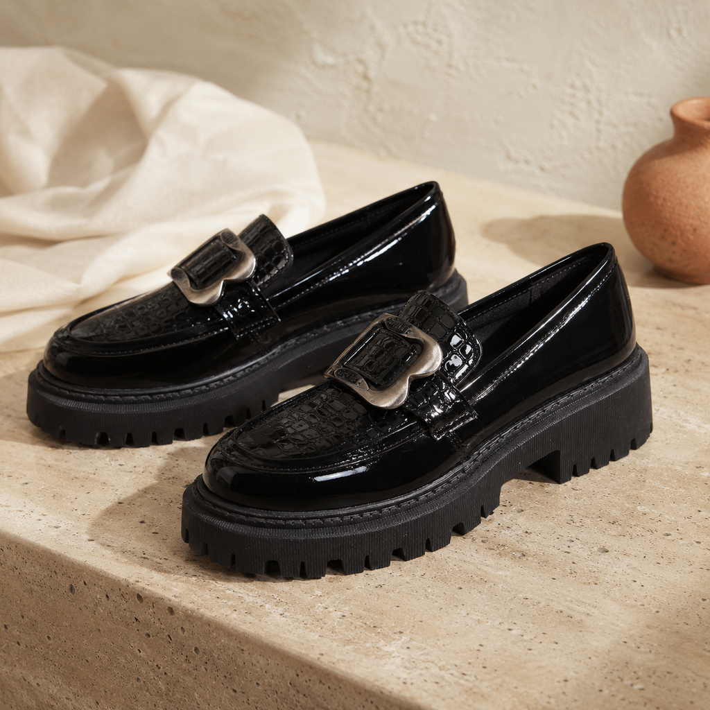 LYRA — Plus Size Loafers