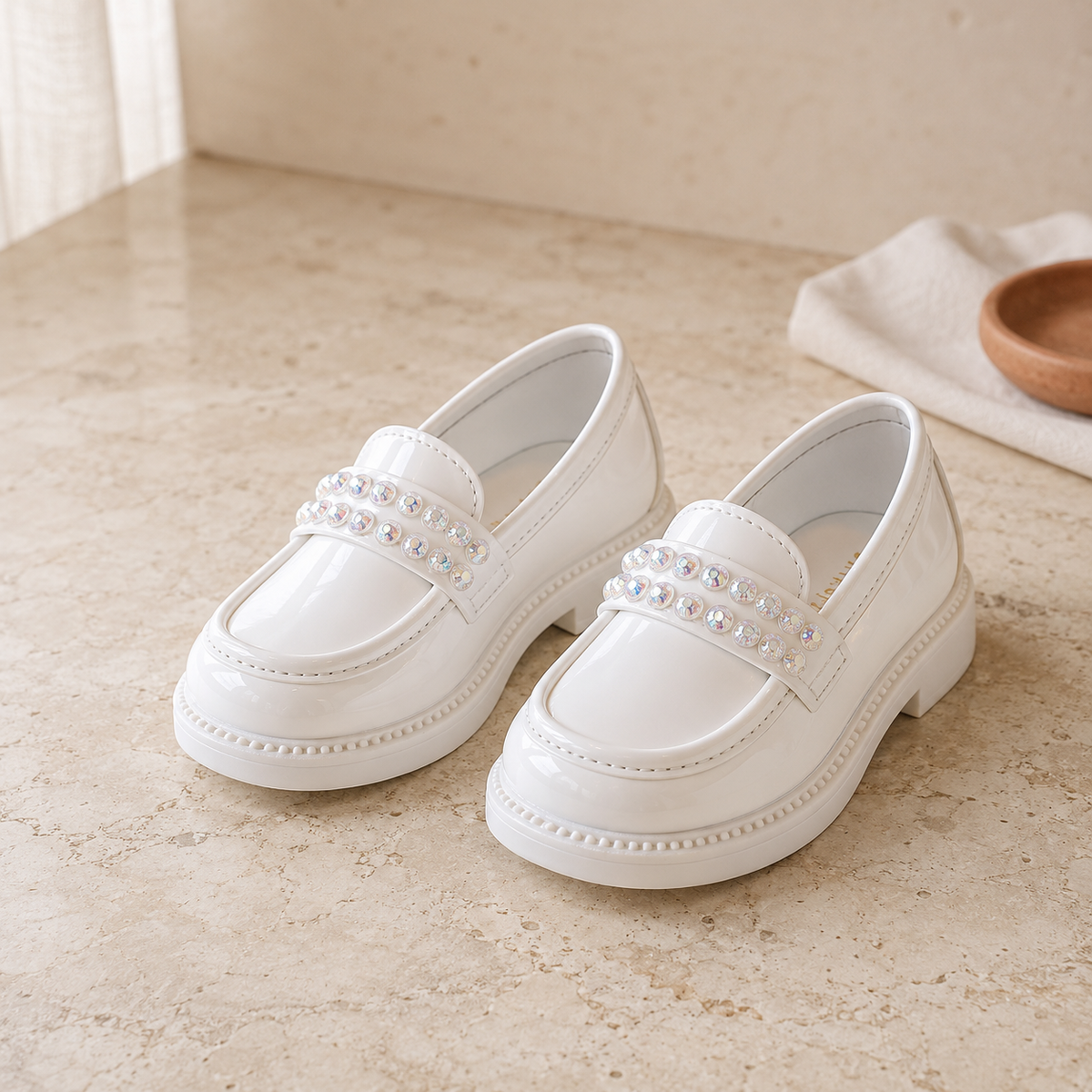 Girls Beaded Pearl Loafers