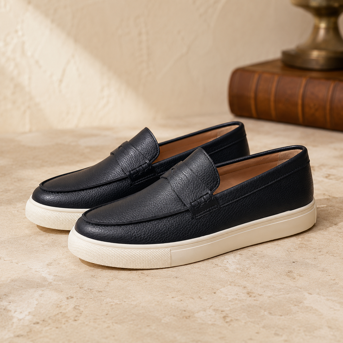 DECK — Low Cut Loafers