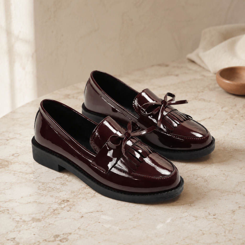 DAPHNE — Patent Loafers