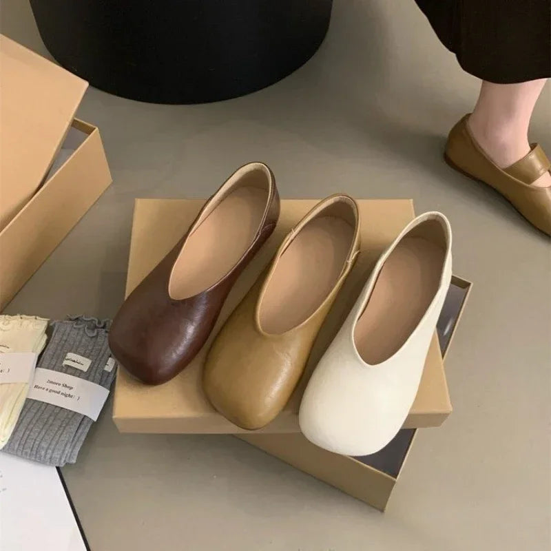 IVY — Flat Loafer Shoes